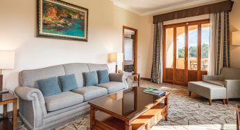 Hoteles, tres meses de avance