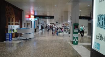 En Asturias a quien madruga el aeropuerto le ayuda