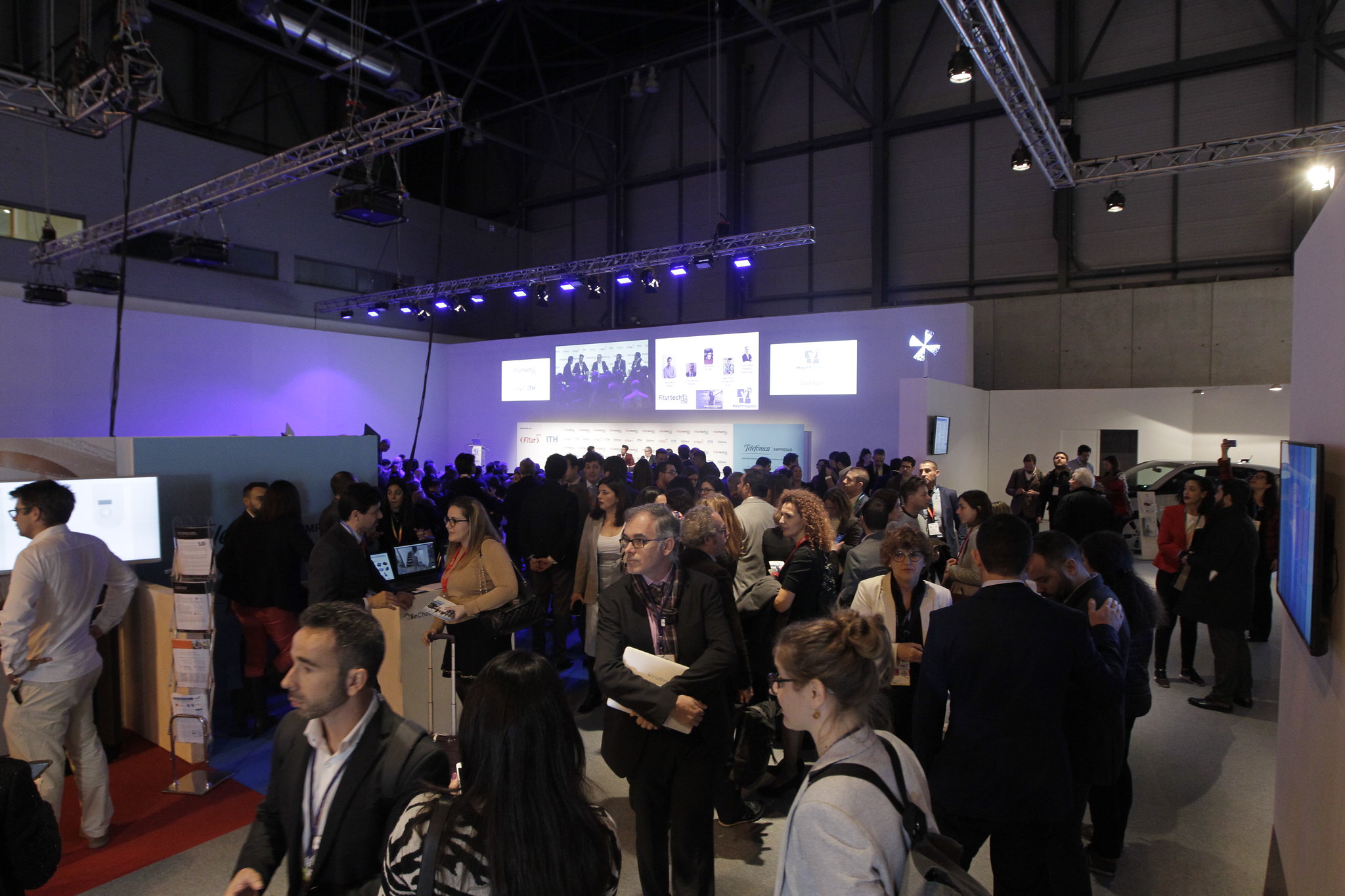 Big Data y 5G, motores de cambio del turismo en 2020