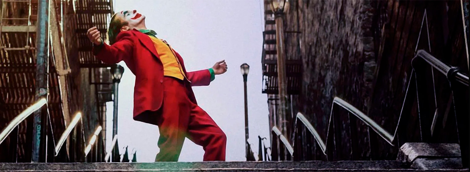 El Joker, en las escaleras.