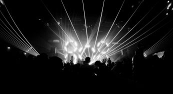 ‘Night Fever’: la belleza de salir de fiesta