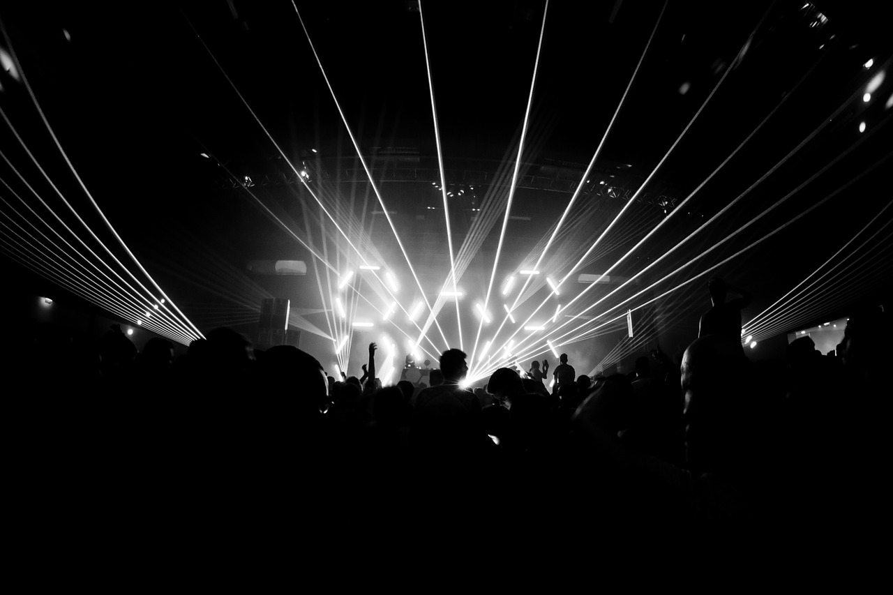 ‘Night Fever’: la belleza de salir de fiesta